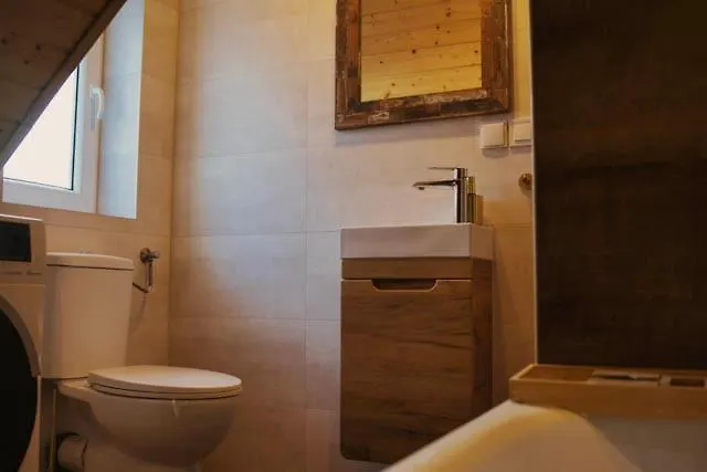 度假居 Cichatka *